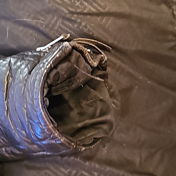 Leather Jacket - Picture 10 of 10